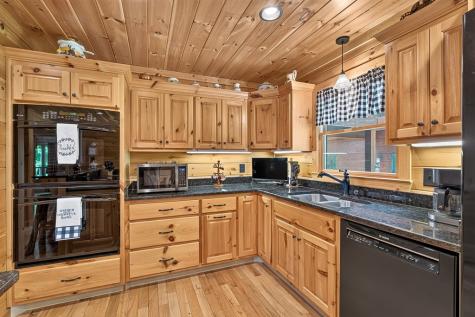 408 Mountain Creek Way Ellijay GA 30536