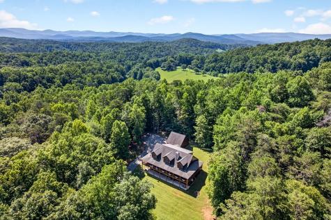 408 Mountain Creek Way Ellijay GA 30536