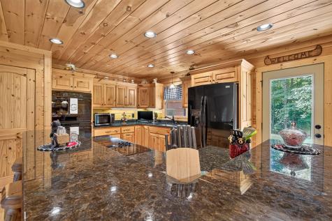 408 Mountain Creek Way Ellijay GA 30536