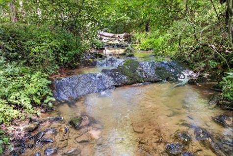 408 Mountain Creek Way Ellijay GA 30536