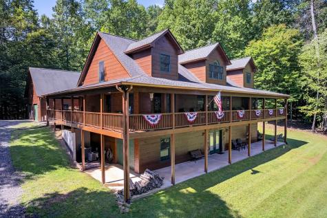 408 Mountain Creek Way Ellijay GA 30536