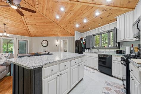775 Mountain Oak Road Ellijay GA 30540