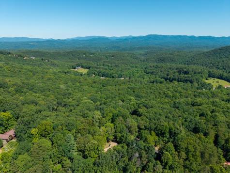 775 Mountain Oak Road Ellijay GA 30540