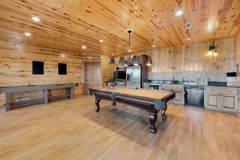 502 Overlook Drive Blue Ridge GA 30513