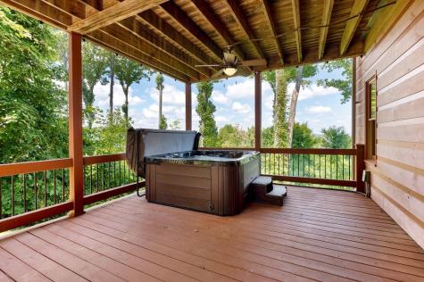 502 Overlook Drive Blue Ridge GA 30513