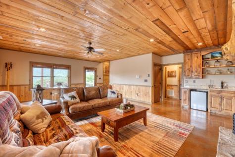 561 Deer Crest Road Blue Ridge GA 30513