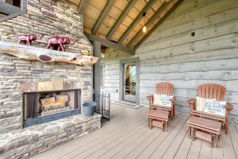 561 Deer Crest Road Blue Ridge GA 30513