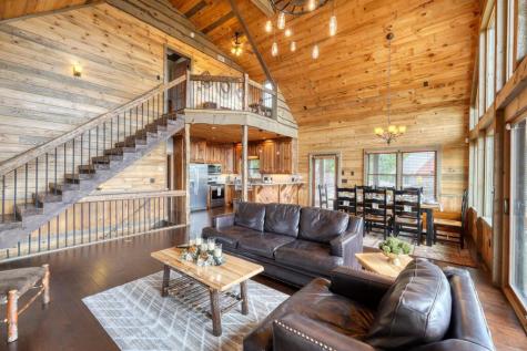561 Deer Crest Road Blue Ridge GA 30513