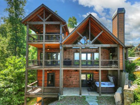 320 Amber Ridge Blue Ridge GA 30513