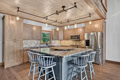 320 Amber Ridge Blue Ridge GA 30513