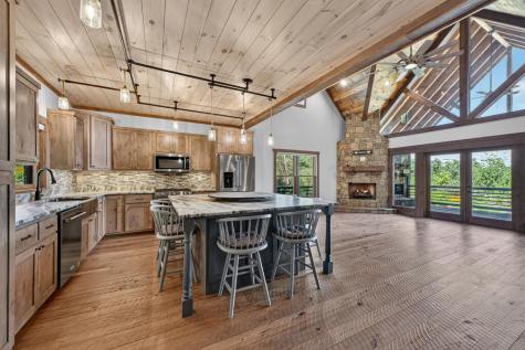 320 Amber Ridge Blue Ridge GA 30513