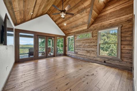 320 Amber Ridge Blue Ridge GA 30513