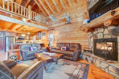 138 Lucius Lane Cherry Log GA 30522