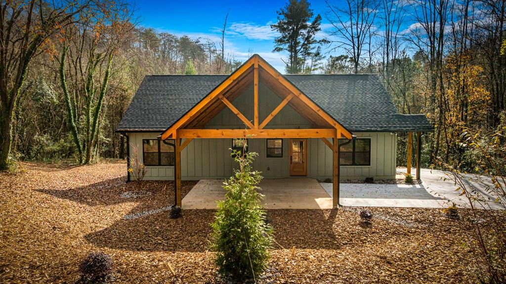 40 Cherry Street East Ellijay GA 30540