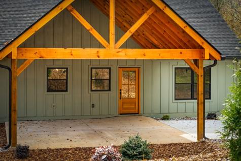 40 Cherry Street East Ellijay GA 30540