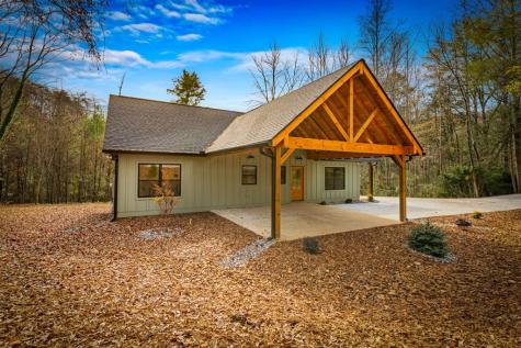 40 Cherry Street East Ellijay GA 30540