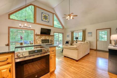 3333 Ellington Road Hayesville NC 28904