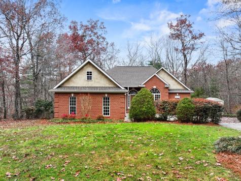 82 Thornwood Court Ellijay GA 30540