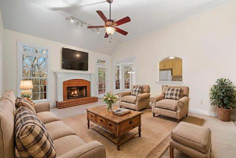 82 Thornwood Court Ellijay GA 30540