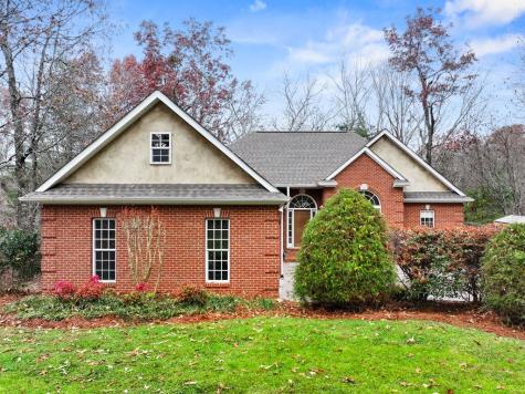 82 Thornwood Court Ellijay GA 30540