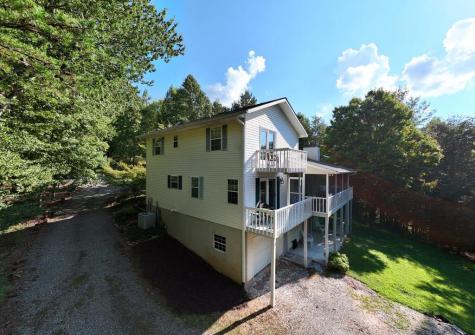 775 Hillside Drive Warne NC 28909