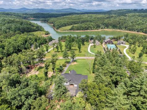 359 New Water Way Blairsville GA 30512
