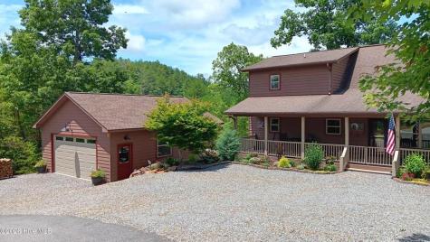 175 Pin Oak Ridge Murphy NC 28906
