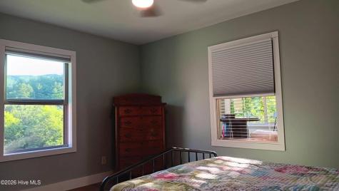 175 Pin Oak Ridge Murphy NC 28906