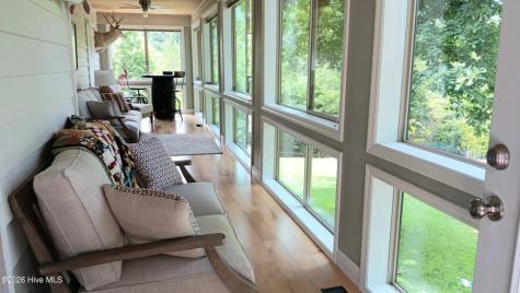 175 Pin Oak Ridge Murphy NC 28906