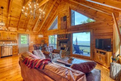 81 Grant Drive Brasstown NC 28902