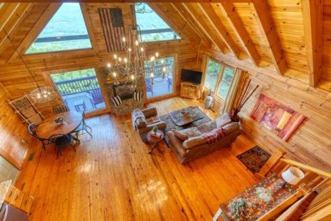 81 Grant Drive Brasstown NC 28902