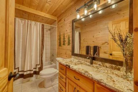 81 Grant Drive Brasstown NC 28902