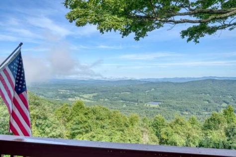 81 Grant Drive Brasstown NC 28902
