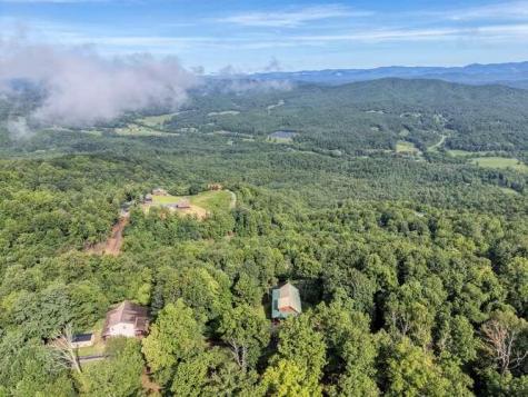 81 Grant Drive Brasstown NC 28902