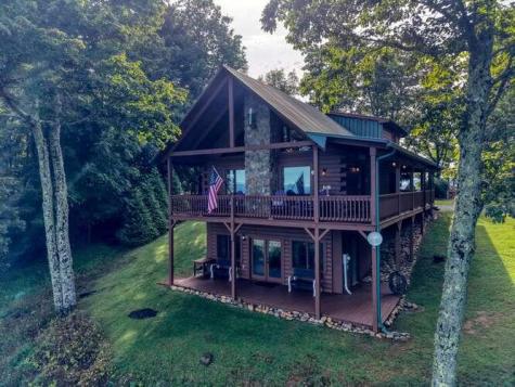 81 Grant Drive Brasstown NC 28902