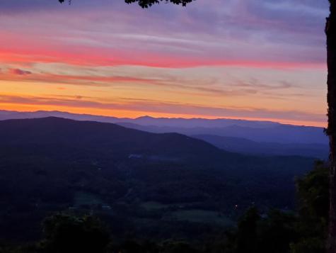 81 Grant Drive Brasstown NC 28902