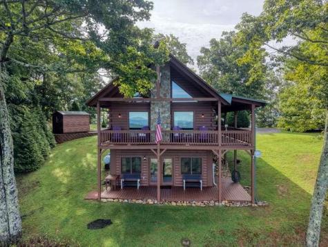 81 Grant Drive Brasstown NC 28902