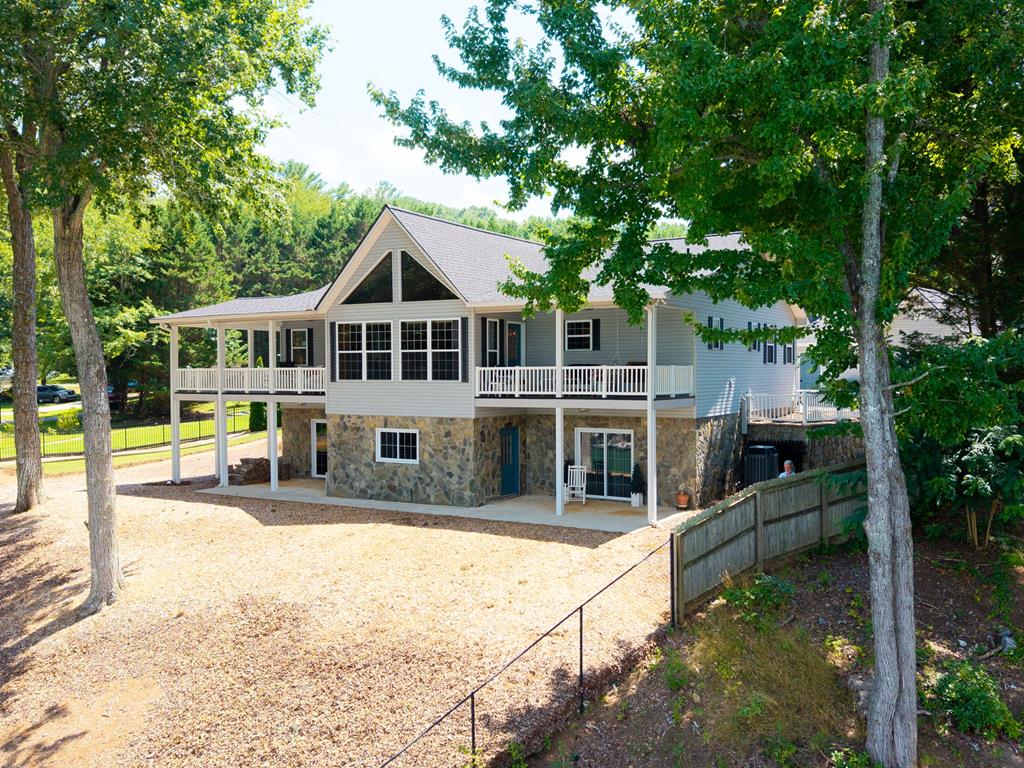 354 Harrison Circle Hiawassee GA 30546