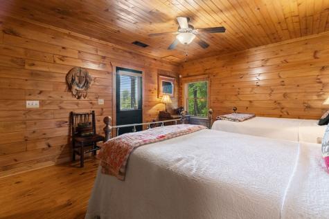 175 Leisure Drive Ellijay GA 30536