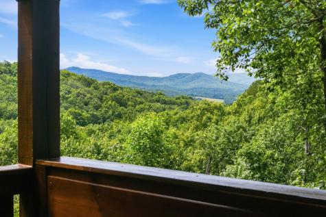 175 Leisure Drive Ellijay GA 30536