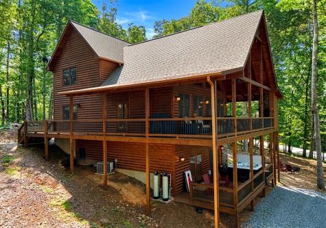 121 Noontootla Trail Blue Ridge GA 30513
