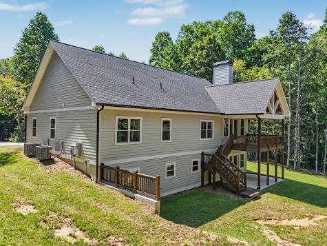 443 Hawks Nest Road Blairsville GA 30512