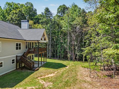 443 Hawks Nest Road Blairsville GA 30512
