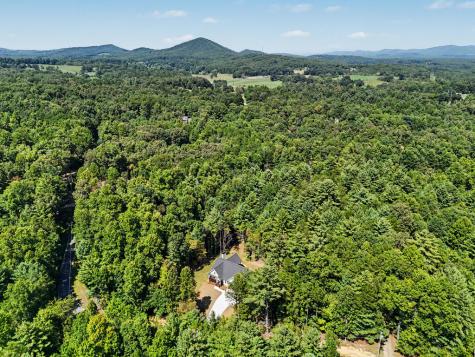 443 Hawks Nest Road Blairsville GA 30512