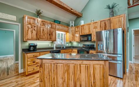 2511 Buck Run Hiawassee GA 30546