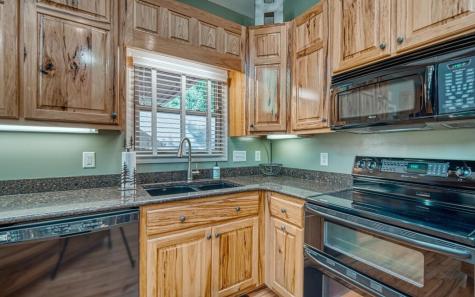 2511 Buck Run Hiawassee GA 30546