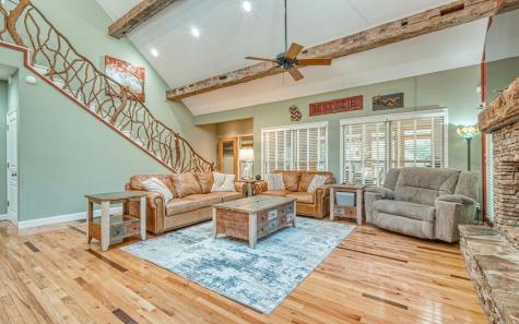 2511 Buck Run Hiawassee GA 30546