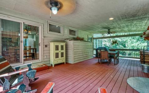 2511 Buck Run Hiawassee GA 30546
