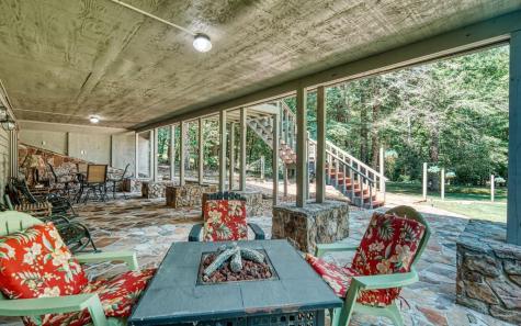 2511 Buck Run Hiawassee GA 30546