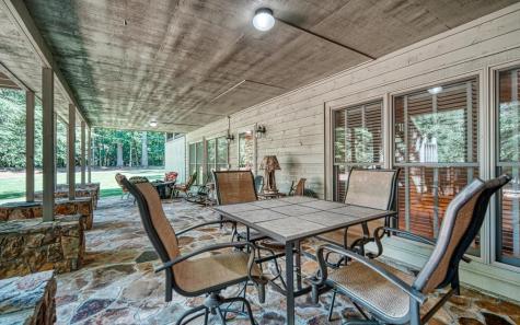 2511 Buck Run Hiawassee GA 30546